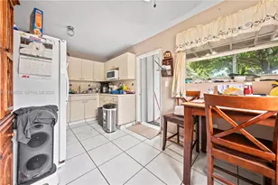 2110 NW 34th St, Miami, FL 33142 - Photo 20