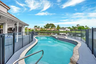 9421 Hollyhock Ct, Davie, FL 33328 - Photo 38