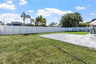 30345 SW 158th Ct, Homestead, FL 33033 - Photo 8