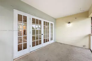 2424 SE 17th Causeway, Fort Lauderdale, FL 33316 - Photo 32