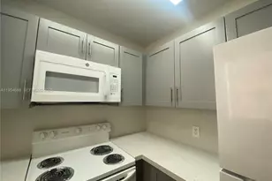 11350 SW 3rd St, Sweetwater, FL 33174 - Photo 6