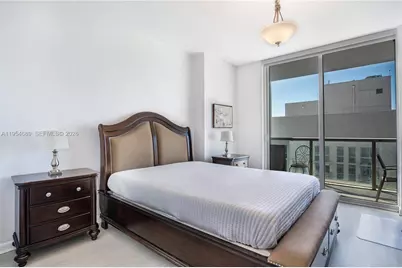 253 NE 2nd St #3104, Miami, FL 33132 - Photo 16