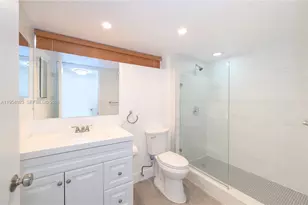 650 NE 64th St, Miami, FL 33138 - Photo 12