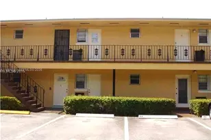 20200 NE 29th Ct, Aventura, FL 33180 - Photo 1