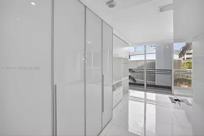 2950 NE 188th St #302, Aventura, FL 33180 - Photo 48