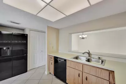 9520 Seagrape Dr #306, Davie, FL 33324 - Photo 22