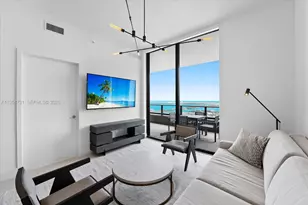 159 NE 6th St, Miami, FL 33132 - Photo 2