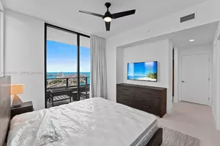 159 NE 6th St, Miami, FL 33132 - Photo 12