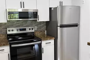 2133 Renaissance Blvd, Miramar, FL 33025 - Photo 10