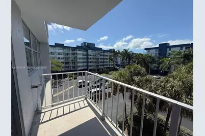 16546 NE 26th Ave #4J, North Miami Beach, FL 33160 - Photo 6