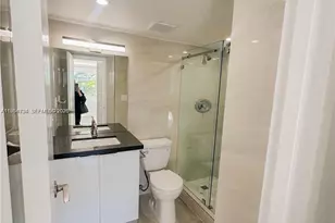 16546 NE 26th Ave, North Miami Beach, FL 33160 - Photo 16