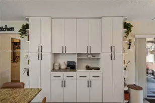 8507 NW 54th Ct, Lauderhill, FL 33351 - Photo 10