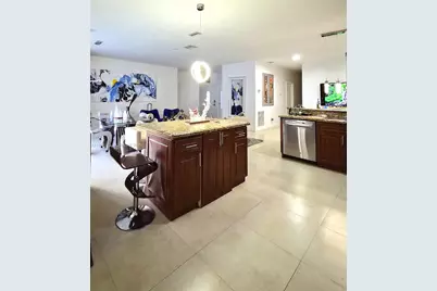 8122 NW 187th Ter #0, Hialeah, FL 33015 - Photo 10
