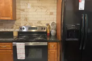 16750 NE 10th Ave, North Miami Beach, FL 33162 - Photo 4