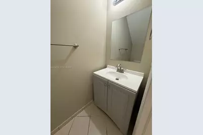 9353 SW 227th St #3-21, Cutler Bay, FL 33190 - Photo 8