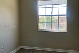 9353 SW 227th St, Cutler Bay, FL 33190 - Photo 16