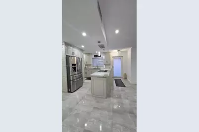 3605 NW 83rd Ave, Sunrise, FL 33351 - Photo 4