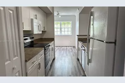 160 SW 117th Ter #6202, Pembroke Pines, FL 33025 - Photo 40
