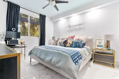 275 NE 18th St #205, Miami, FL 33132 - Photo 20