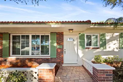 2201 NW 87th Ave, Pembroke Pines, FL 33024 - Photo 1