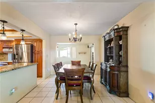 2201 NW 87th Ave, Pembroke Pines, FL 33024 - Photo 8