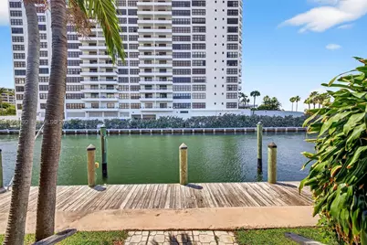2619 S Parkview Dr, Hallandale Beach, FL 33009 - Photo 56