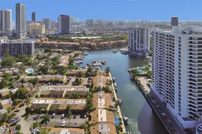 2619 S Parkview Dr, Hallandale Beach, FL 33009 - Photo 26