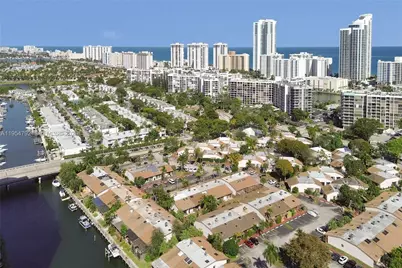 2619 S Parkview Dr, Hallandale Beach, FL 33009 - Photo 24