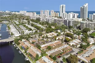 2619 S Parkview Dr, Hallandale Beach, FL 33009 - Photo 24