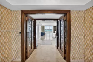 1000 S Pointe Dr, Miami Beach, FL 33139 - Photo 6