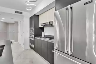 9821 E Bay Harbor Dr, Bay Harbor Islands, FL 33154 - Photo 1