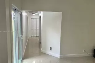 9225 NW 49th Pl, Sunrise, FL 33351 - Photo 40