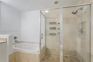 2130 Van Buren St, Hollywood, FL 33020 - Photo 8