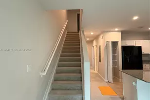 585 NW 11th Ave, Florida City, FL 33034 - Photo 14