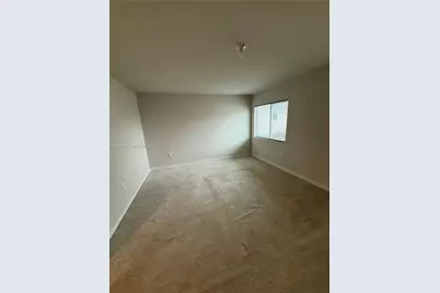 585 NW 11th Ave, Florida City, FL 33034 - Photo 20