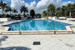 5600 Collins Ave, Miami Beach, FL 33140 - Photo 14