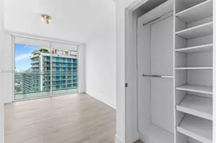 1080 Brickell Ave, Miami, FL 33131 - Photo 16