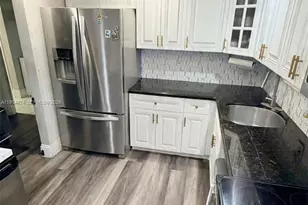 2651 S Course Dr, Pompano Beach, FL 33069 - Photo 10