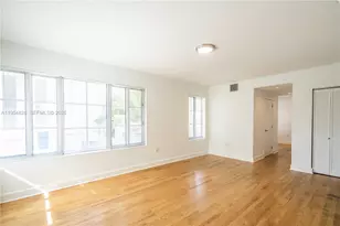 2425 Flamingo Pl, Miami Beach, FL 33140 - Photo 2