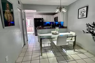 15645 SW 82nd Cir Ln, Miami, FL 33193 - Photo 6