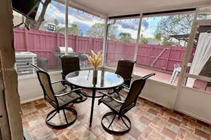 15645 SW 82nd Cir Ln, Miami, FL 33193 - Photo 10