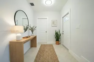 1221 NW 75th St, Miami, FL 33147 - Photo 4