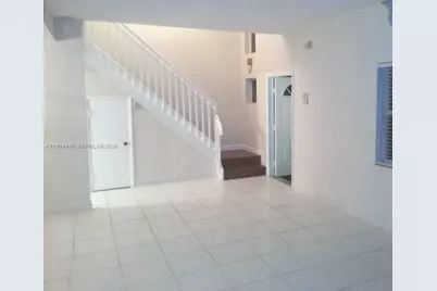 561 Racquet Club Rd #24, Weston, FL 33326 - Photo 12