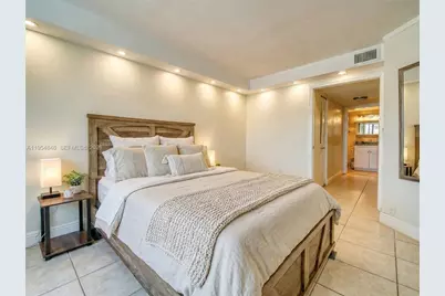 6937 Bay Dr #402, Miami Beach, FL 33141 - Photo 10