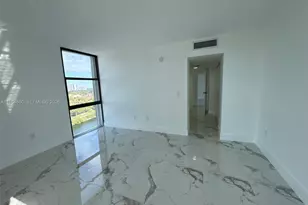 3675 N Country Club Dr, Aventura, FL 33180 - Photo 24