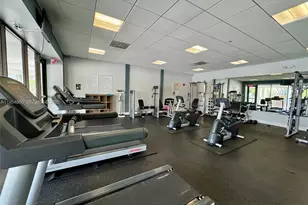 3675 N Country Club Dr, Aventura, FL 33180 - Photo 42