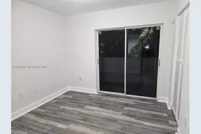 2730 W 76th St #201, Hialeah, FL 33016 - Photo 6
