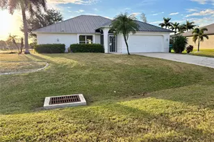 142 SW 34th Pl, Cape Coral, FL 33991 - Photo 2