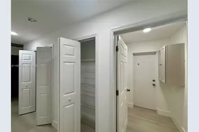 142 SW 34th Pl, Cape Coral, FL 33991 - Photo 12