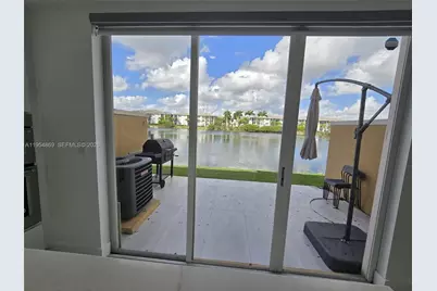 10595 SW 6th St #1103, Pembroke Pines, FL 33025 - Photo 26